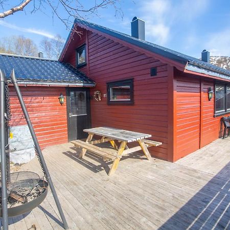 Fidjeland Holiday Home Sinnes Екстериор снимка